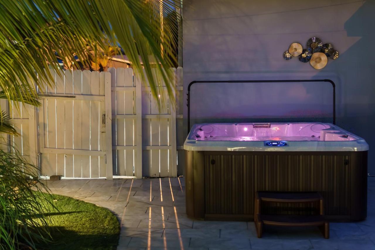 Tiki-Home Elite Staycation フォート・ローダーデール エクステリア 写真